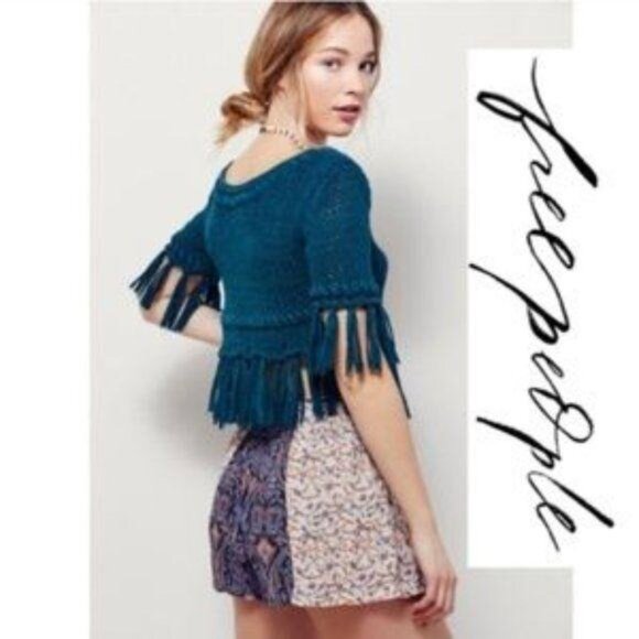 Free People Women's "On the Fringe" fringe Hem boho Knit Sweater Teal size small - Picture 8 of 8